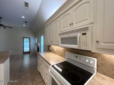 205 E Towne Dr, Brandon, MS 39042 photo 13