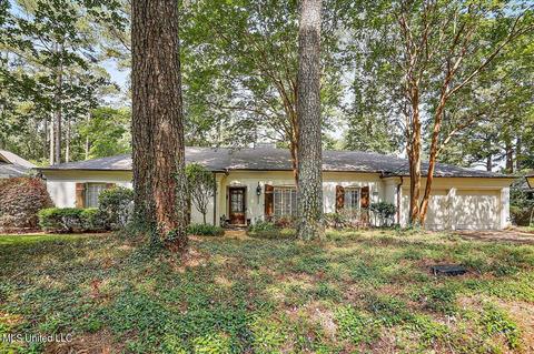 5355 Balmoral Dr, Jackson, MS 39211 photo 2
