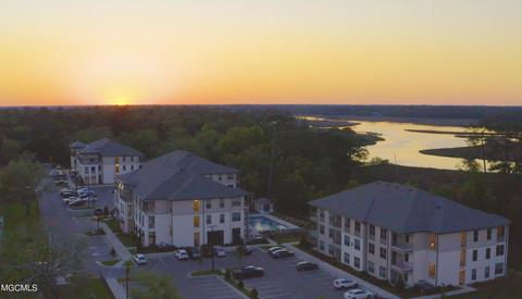 2501 Bienville Blvd #234, Ocean Springs, MS 39564