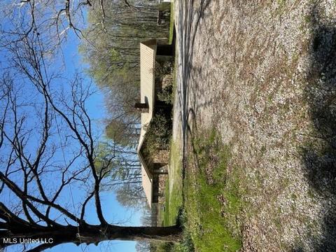 2011 Hwy 371, Mooreville, MS 38857