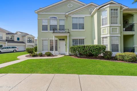 2252 Beach Dr #1702, Gulfport, MS 39507