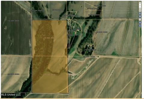 2228 Fields Rd, Tunica, MS 38676 photo 1