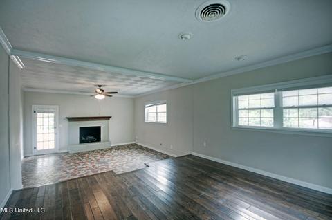 504 E Jefferson St, Kosciusko, MS 39090 photo 23