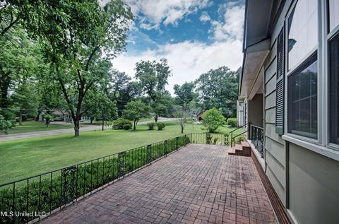 504 E Jefferson St, Kosciusko, MS 39090 photo 5