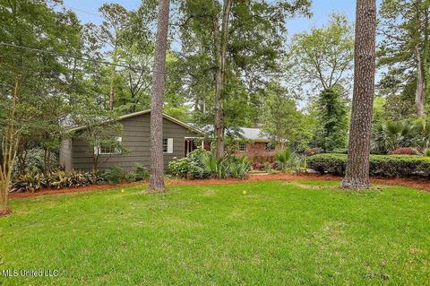 4616 Hickory Ridge Rd, Jackson, MS 39211 photo 2