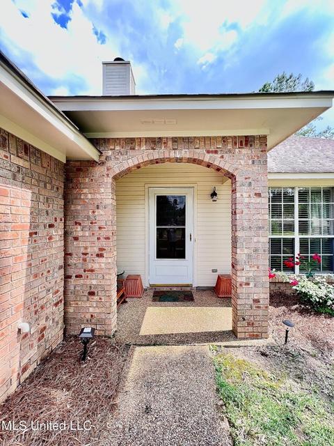 119 Fox Meadow Dr, Brandon, MS 39042 photo 3