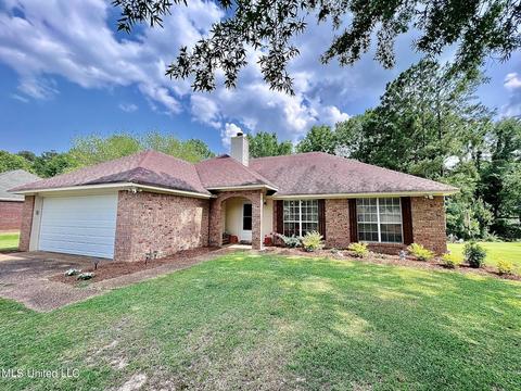 119 Fox Meadow Dr, Brandon, MS 39042