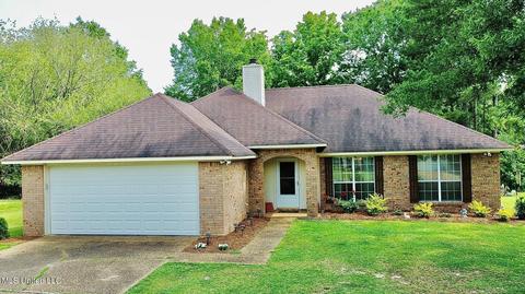 119 Fox Meadow Dr, Brandon, MS 39042 photo 2