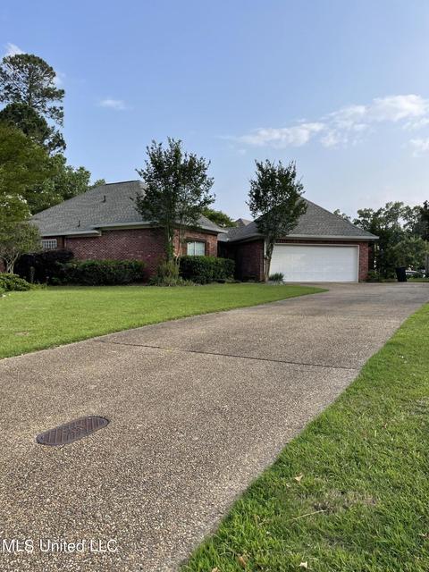 612 Boatmans Cv, Brandon, MS 39047