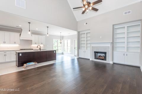 4818 Bakers Trl E, Nesbit, MS 38651 photo 7
