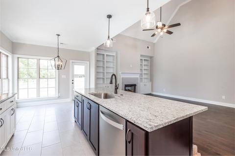 4818 Bakers Trl E, Nesbit, MS 38651 photo 12