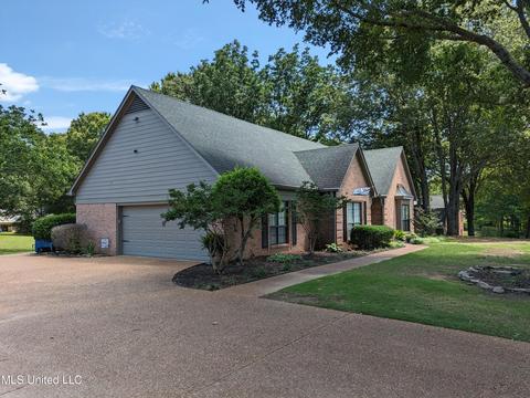 8632 Windersgate Dr, Olive Branch, MS 38654