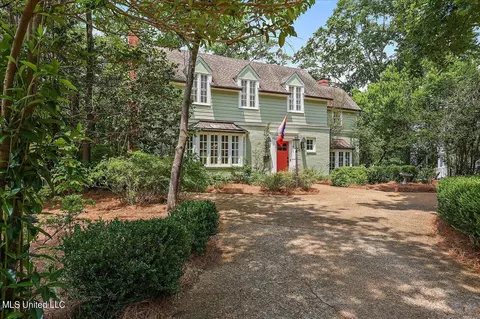 1611 Devine St, Jackson, MS 39202