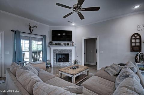 110 Rotherfield Pl, Canton, MS 39046 photo 6