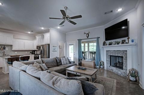 110 Rotherfield Pl, Canton, MS 39046 photo 7