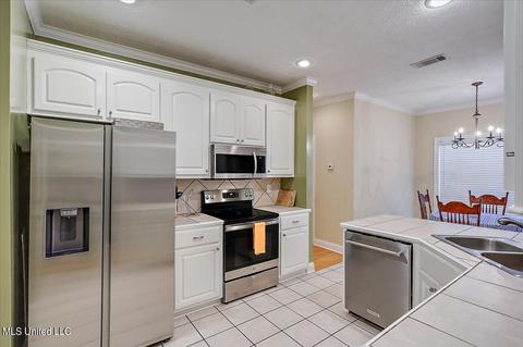429 Old Town Cir, Brandon, MS 39042 photo 14