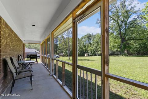 1867 Jayroe Dr, Byram, MS 39272 photo 20