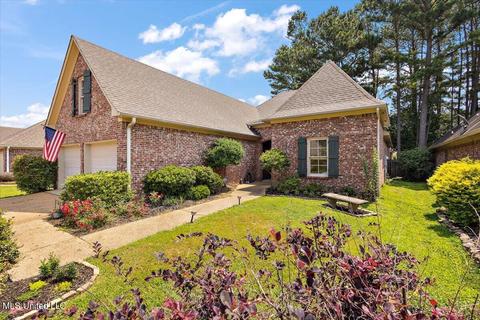 781 Orleans Cir, Ridgeland, MS 39157