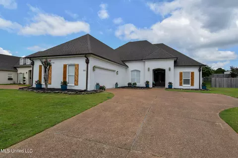 3528 Holsten Creek Dr, Southaven, MS 38672