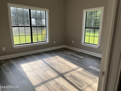 318 J Smith Rd, Mount Olive, MS 39119 photo 11