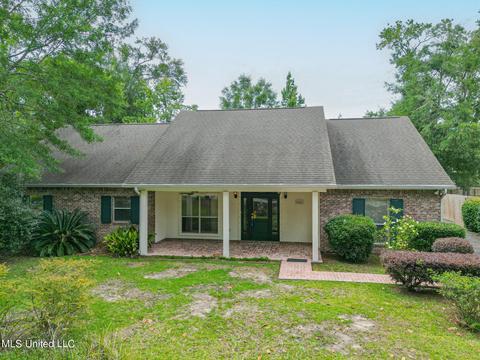 20021 Merinda Ln, Long Beach, MS 39560