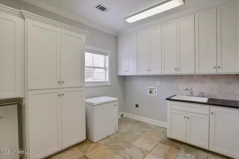 222 Emerald Cir, Brandon, MS 39047 photo 17
