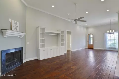 222 Emerald Cir, Brandon, MS 39047 photo 6