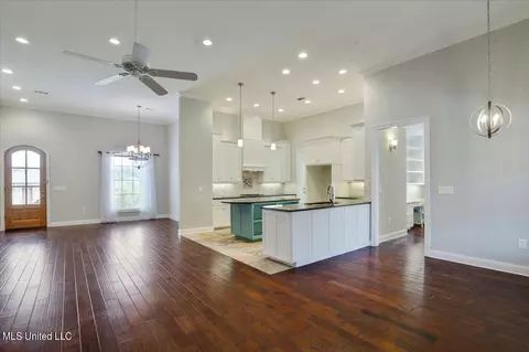 222 Emerald Cir, Brandon, MS 39047 photo 7