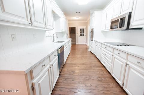 313 Thorngate Dr, Brandon, MS 39042 photo 16