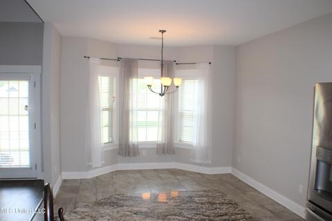 1067 Peggy Cv, Hernando, MS 38632 photo 8