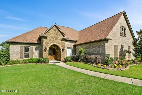 134 Lake Ridge Dr, Madison, MS 39110