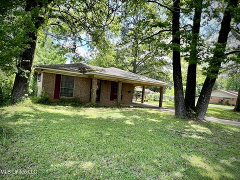 5202 Ginger Dr, Jackson, MS 39209
