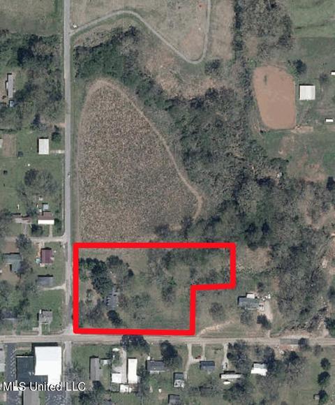 261 Walnut St, Ashland, MS 38603