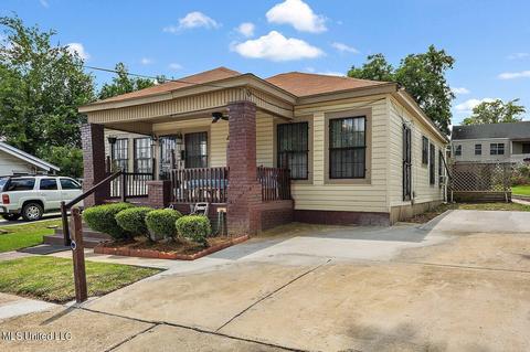 717 Lorraine St, Jackson, MS 39202 photo 2