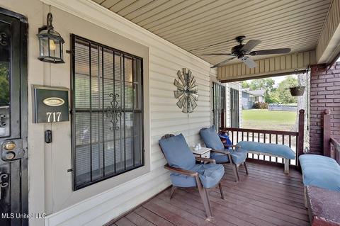 717 Lorraine St, Jackson, MS 39202 photo 3