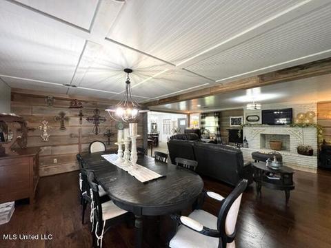 140 Colonial Cir, Magee, MS 39111 photo 7