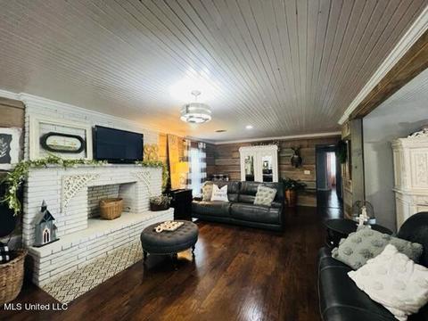 140 Colonial Cir, Magee, MS 39111 photo 11