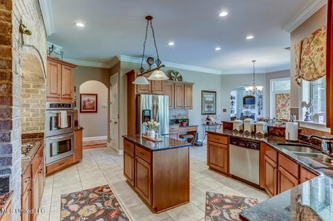 8610 Cameron St, Olive Branch, MS 38654 photo 16