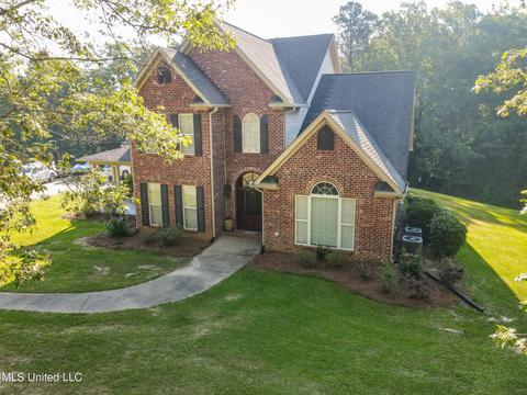 205 Lakeside Cv, Terry, MS 39170 photo 3