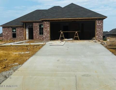 544 Fairway Ave, Byram, MS 39272