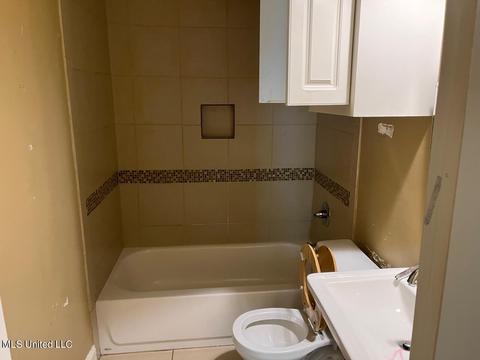 239 Mackey Dr, Madison, MS 39110 photo 4