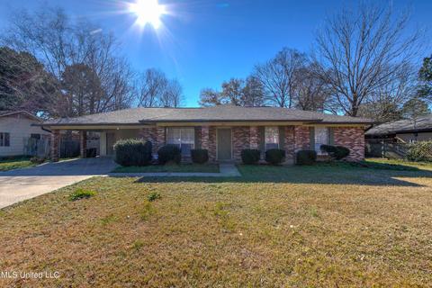 997 Madison Ave, Madison, MS 39110