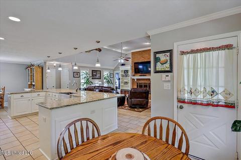 312 Warwick Rd, Clinton, MS 39056 photo 18