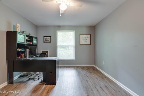 1677 Ms 7, Lamar, MS 38642 photo 16