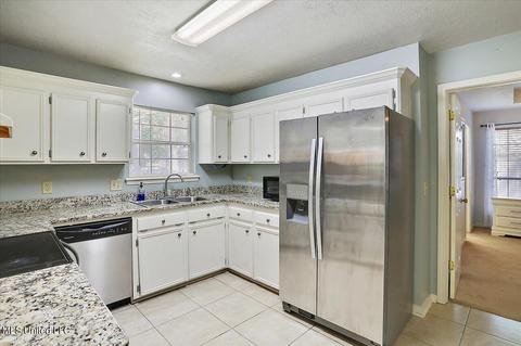 1230 Michael St, Flowood, MS 39232 photo 11