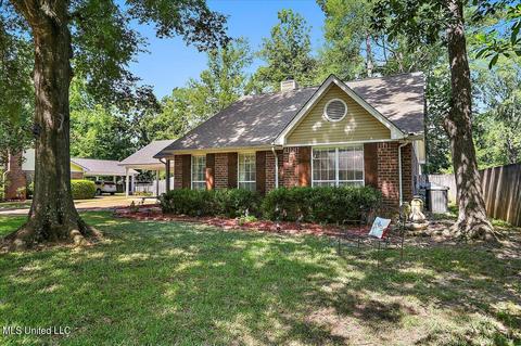 1230 Michael St, Flowood, MS 39232 photo 2
