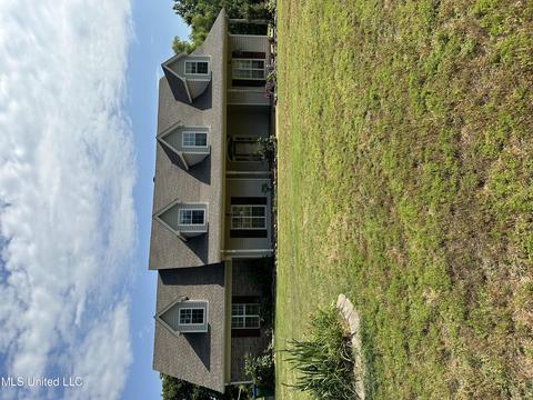 8816 Jones Rd, Olive Branch, MS 38654