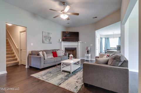 409 Robin Cv, Senatobia, MS 38668 photo 5