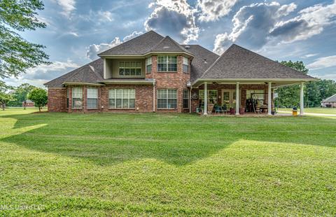 209 Jasmine Dr, Jackson, MS 39212 photo 9