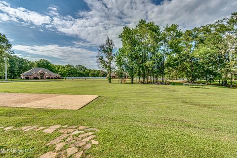 209 Jasmine Dr, Jackson, MS 39212 photo 20
